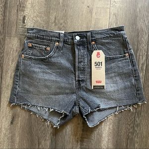 Levi’s 501 high rise shorts size 27 BNWT